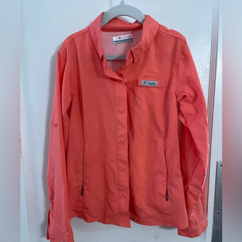 Columbia girls fishing shirt sz 7-8